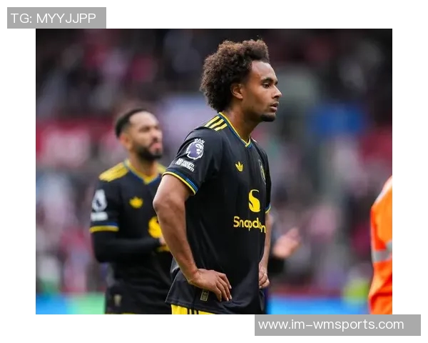 米体报道齐尔克泽和拉斯帕多里未能加盟加斯佩里尼今日与罗马进行会谈 米体报道齐尔克泽和拉斯帕多里未能加盟加斯佩里尼今日与罗马进行会谈